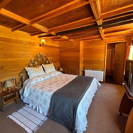 Hotel Antigua Casona Patagonia Futaleufú Esterno foto