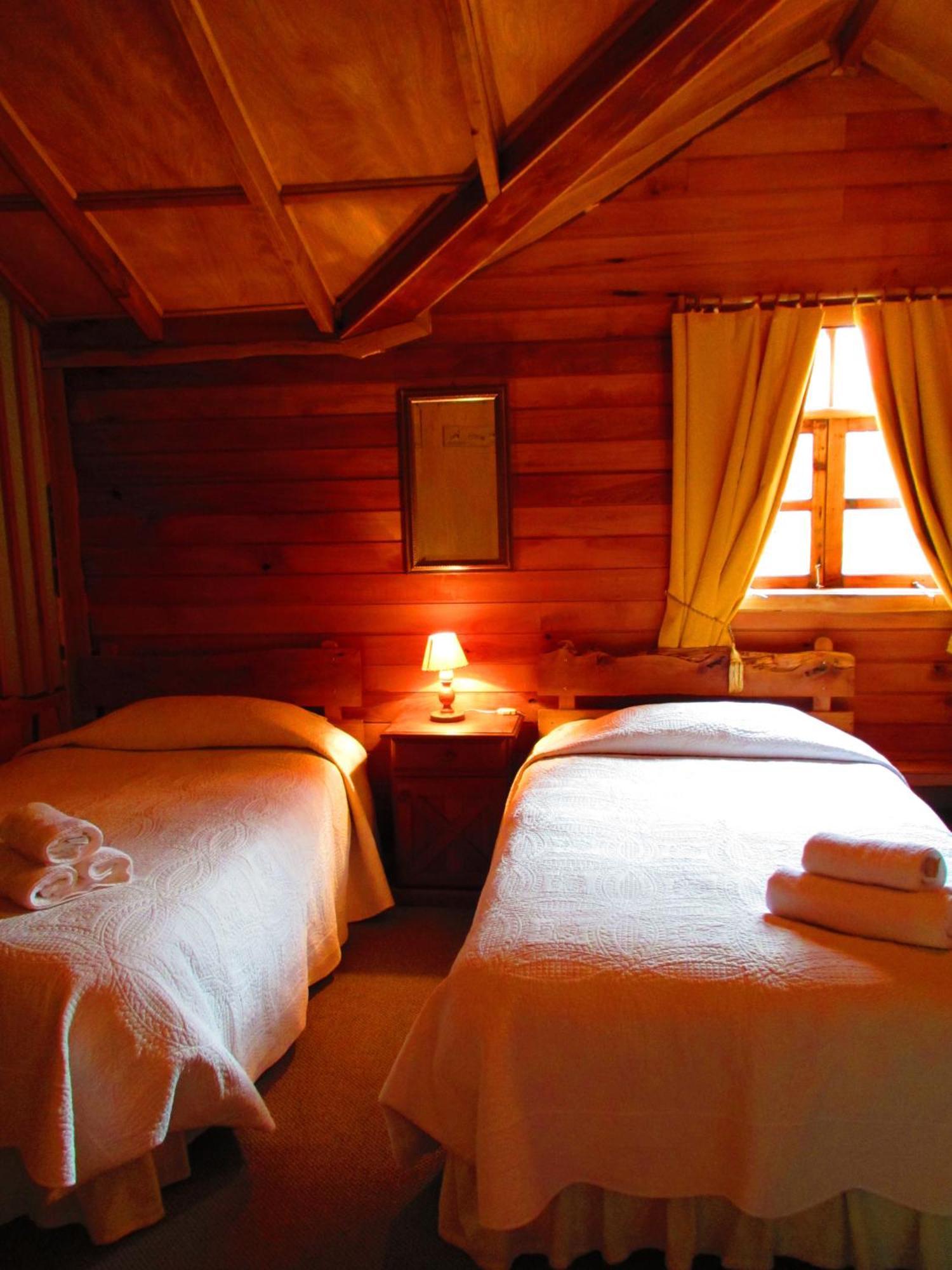 Hotel Antigua Casona Patagonia Futaleufú Camera foto